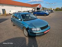 Second-hand VW Passat 1999 Verde Break