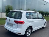 Gebraucht VW Touran 116 PS (85 kW) 2018 Weiß Van / Kleinbus
