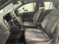 Usata VW T-Roc R-line 150 CV (110 kW) 2024 Nero SUV