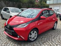 Gebraucht Toyota Aygo X-wave 69 PS (50 kW) 2014 Super red v Kleinwagen