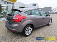 Gebraucht Ford Focus Titanium 150 PS (110 kW) 2011 Met.) (braun Limousine