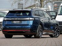 Gebraucht VW ID.7 GTX 250 kW (340 PS) 2025 Aquamarinblau metallic Kombi