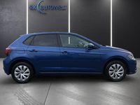 Gebraucht VW Polo Life 80 PS (58 kW) 2024 Blau Kleinwagen