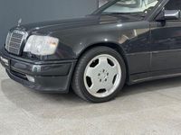 Gebraucht Mercedes E320 AMG 220 PS (161 kW) 1994 Schwarz Cabrio