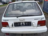 Gebraucht Suzuki Swift GLX 70 PS (51 kW) 1988 Weiß Kleinwagen