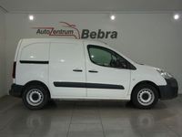 Gebraucht Peugeot Partner 99 PS (72 kW) 2019 Lack weiss banquise/deckende l Van / Kleinbus