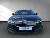 Gebraucht Skoda Superb Ambition 150 PS (110 kW) 2023 Schwarz Kombi