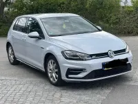 Second-hand VW Golf VII R 150 CP (110 kW) 2018 Andere farben Berlinǎ