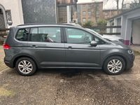 gebraucht VW Touran 7 Sitze 1.5 TSI Comfortkine