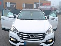 Gebraucht Hyundai Santa Fe 200 PS (147 kW) 2016 Weiß SUV