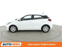 Gebraucht Hyundai i20 Select 75 PS (55 kW) 2019 Weiß Limousine