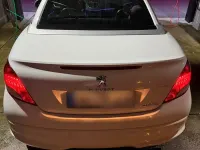 Gebraucht Peugeot 207 CC 122 PS (89 kW) 2013 Weiß Cabrio