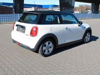 Second-hand Mini Cooper 136 CP (100 kW) 2015 Alb Hatchback
