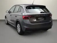 Neu Skoda Fabia Essence 95 PS (69 kW) 2025 Graphite grau metallic Limousine