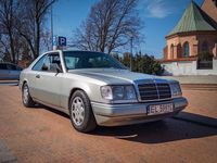 Gebraucht Mercedes 230 185 PS (136 kW) 1990