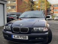 Usata BMW 320 170 CV (125 kW) 2000 Blu Berlina