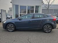 Gebraucht Volvo V40 CC Plus 152 PS (111 kW) 2017 Blau Kombi