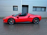 Neu Ferrari 296 829 PS (609 kW) 2025 Rot Cabrio