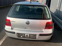 Gebraucht VW Golf IV 75 PS (55 kW) 2002 Silber Kleinwagen