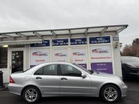 Gebraucht Mercedes C200 163 PS (119 kW) 2005 Silber Limousine