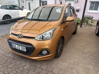 Gebraucht Hyundai i10 Edition 87 PS (63 kW) 2014 Gold Kleinwagen