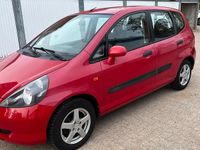 Second-hand Honda Jazz 83 CP (61 kW) 2003 Roșu Hatchback