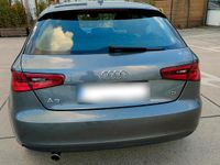 Gebraucht Audi A3 Ambiente 105 PS (77 kW) 2014 Grau Limousine