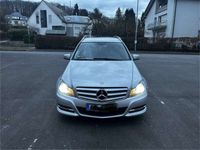 Gebraucht Mercedes C220 Avantgarde 170 PS (125 kW) 2013 Silber Kombi
