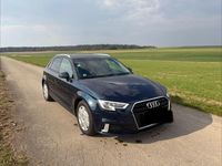 Gebraucht Audi A3 Sport 116 PS (85 kW) 2019 Blau Limousine