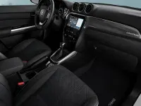 Neu Suzuki Vitara Comfort+ 102 PS (75 kW) 2025 Weiß SUV