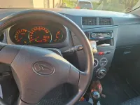 Gebraucht Daihatsu Cuore 70 PS (51 kW) 2010 Weiß Kleinwagen