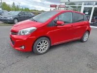Gebraucht Toyota Yaris Edition 99 PS (72 kW) 2014 Rot Kleinwagen