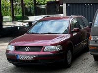 Gebraucht VW Passat Basis 101 PS (74 kW) 1998 Rot Kombi