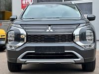 Neu Mitsubishi Outlander P-HEV Top 306 PS (225 kW) 2025 Grau SUV