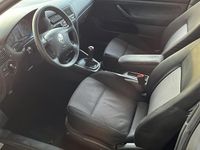 Second-hand Audi A6 180 CP (132 kW) 2004 Argintiu Break