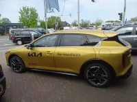 Neu Kia K4 GT-Line 179 PS (131 kW) 2026 Gelb Limousine