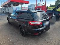 Gebraucht Ford Mondeo 163 PS (119 kW) 2011 Schwarz Kombi