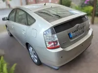 Gebraucht Toyota Prius 77 PS (56 kW) 2004 Silber Kleinwagen