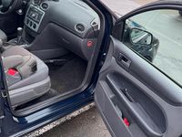 Gebraucht Ford Focus 2006 Blau Limousine