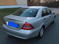 Gebraucht Mercedes C200 122 PS (89 kW) 2003 Silber Limousine