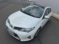 Gebraucht Toyota Auris 99 PS (72 kW) 2014 Weiß Kombi
