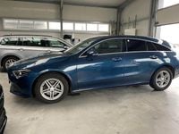 Gebraucht Mercedes CLA200 150 PS (110 kW) 2021 Blau Limousine