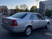 Gebraucht Mercedes C200 Elegance 136 PS (100 kW) 1997 Silber Limousine