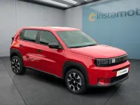 Neu Fiat Grande Panda 110 PS (80 kW) 2025 Rot Kleinwagen