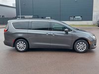 Gebraucht Chrysler Pacifica 287 PS (211 kW) 2017 Grau SUV