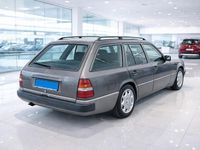 Brugt Mercedes E230 132 HK (97 kW) 1990 Grå Sedan