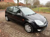 Gebraucht Ford Fiesta Trend 69 PS (50 kW) 2002 Blau Kleinwagen