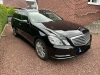 Gebraucht Mercedes E250 Elegance 204 PS (150 kW) 2012 Schwarz Kombi