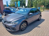 Gebraucht VW Polo Life 95 PS (69 kW) 2022 Grau Kleinwagen