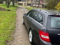 Gebraucht Mercedes C300 231 PS (169 kW) 2011 Schwarz Kombi